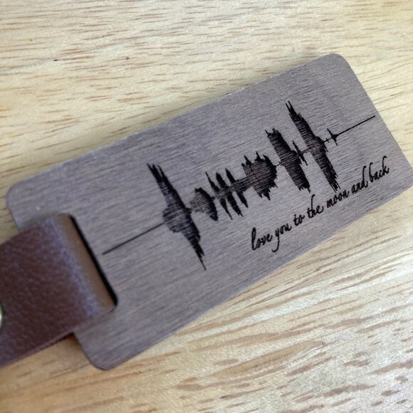 Love You To The Moon And Back Soundwave Wooden Keychain - Picture 2 of 4